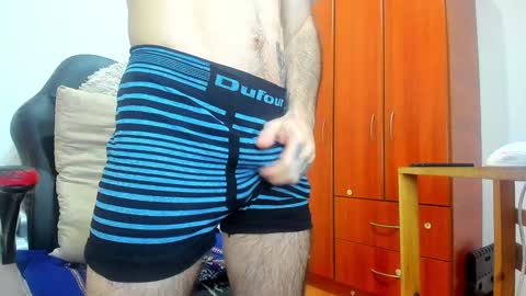 Agustin online show from December 12, 11:58 pm