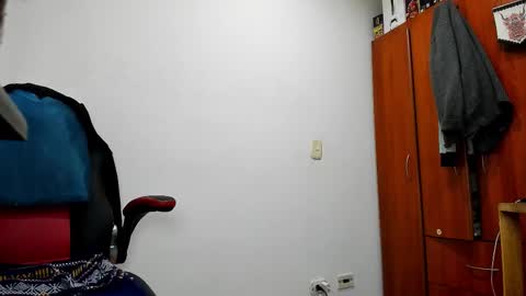 Agustin online show from September 9, 5:45 pm