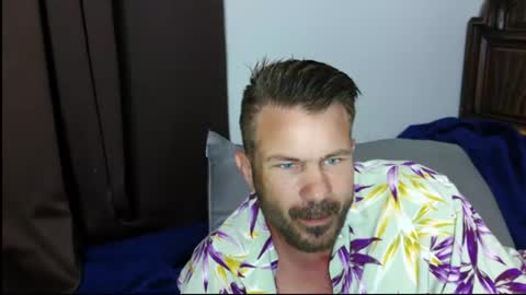 Snapshot of ahardman10 chatting on July 14, 2:05 am Blue Eyed Handsome Man online show from July 14, 2:05 am