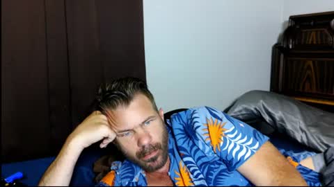 Snapshot of ahardman10 chatting on July 17, 4:56 pm Blue Eyed Handsome Man online show from July 17, 4:56 pm