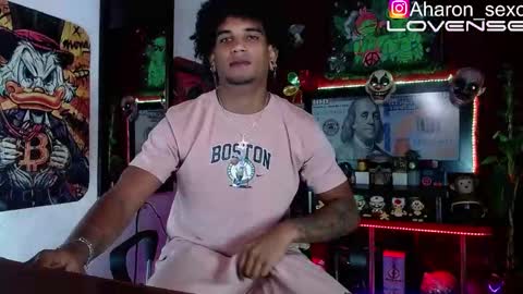 Aharon  Zamora online show from November 3, 3:08 am