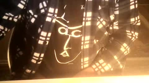 Snapshot of ahmole chatting on January 8, 3:51 am Ole online show from January 8, 3:51 am