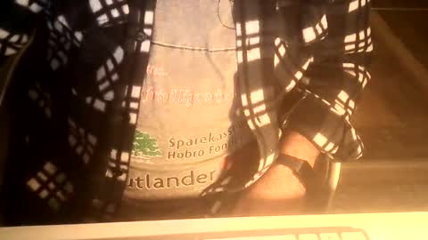 Snapshot of ahmole chatting on January 12, 10:01 pm Ole online show from January 12, 10:01 pm