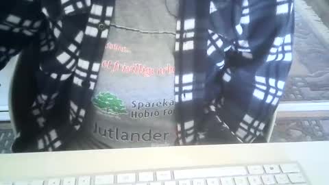 Snapshot of ahmole chatting on January 15, 10:38 am Ole online show from January 15, 10:38 am