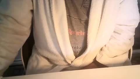 Snapshot of ahmole chatting on February 2, 11:19 am Ole online show from February 2, 11:19 am