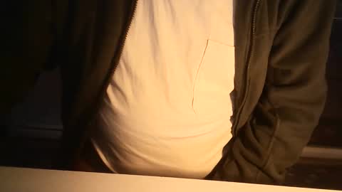 Snapshot of ahmole chatting on November 13, 10:03 am Ole online show from November 13, 10:03 am