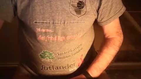 Snapshot of ahmole chatting on April 3, 3:26 am Ole online show from April 3, 3:26 am