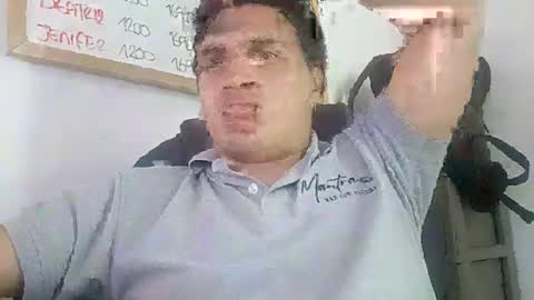 Snapshot of ahntony__69 chatting on October 29, 9:22 am ahntony 69 online show from October 29, 9:22 am