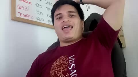 Snapshot of ahntony__69 chatting on November 10, 5:28 am ahntony 69 online show from November 10, 5:28 am
