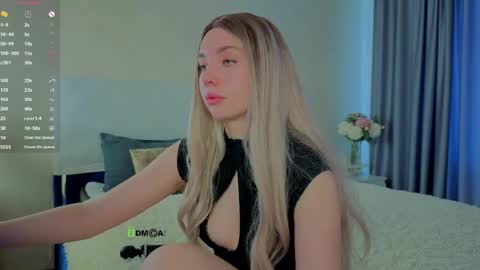 ai__chan online show from April 7, 1:22 pm