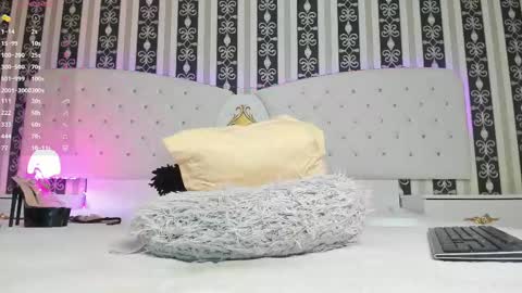 Snapshot of aidasina chatting on March 5, 2:14 am aidasina online show from March 5, 2:14 am