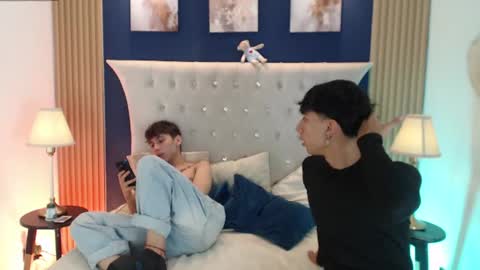 Snapshot of aiden_rivers_ chatting on June 12, 1:10 pm Aiden online show from June 12, 1:10 pm