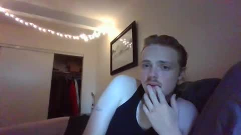 aidenisdunn online show from April 6, 12:41 am