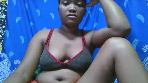 Snapshot of aimealdy chatting on October 25, 4:09 am aimealdy online show from October 25, 4:09 am