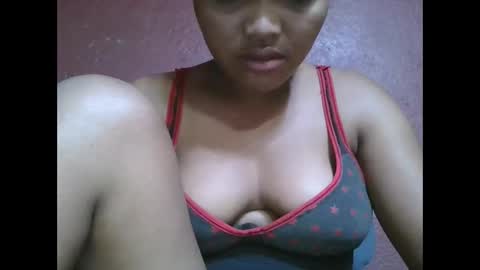 Snapshot of aimealdy chatting on November 5, 3:28 am aimealdy online show from November 5, 3:28 am