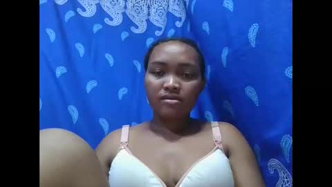 Snapshot of aimealdy chatting on November 9, 5:28 am aimealdy online show from November 9, 5:28 am