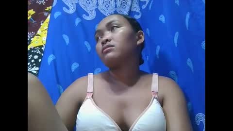 Snapshot of aimealdy chatting on November 21, 8:02 am aimealdy online show from November 21, 8:02 am