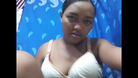 Snapshot of aimealdy chatting on February 2, 8:46 am aimealdy online show from February 2, 8:46 am