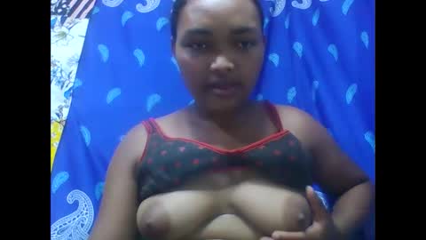 Snapshot of aimealdy chatting on February 5, 4:33 pm aimealdy online show from February 5, 4:33 pm