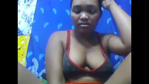 Snapshot of aimealdy chatting on February 6, 4:43 pm aimealdy online show from February 6, 4:43 pm