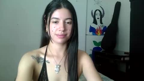 Snapshot of aine_ileana chatting on March 13, 7:20 pm J online show from March 13, 7:20 pm