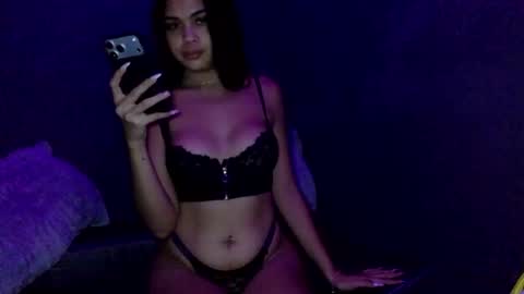 aira66 online show from June 8, 1:28 am