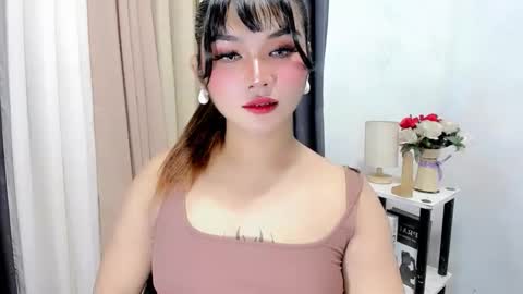 airy_lust online show from February 23, 5:49 am