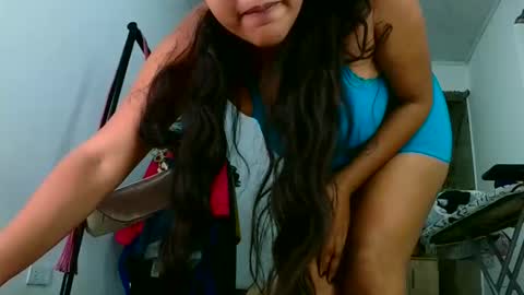 aisha koswell3 online show from March 21, 3:15 pm