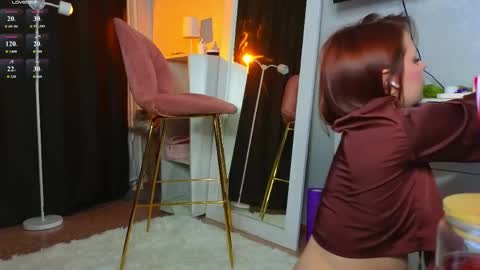 Aisha online show from June 1, 5:58 pm