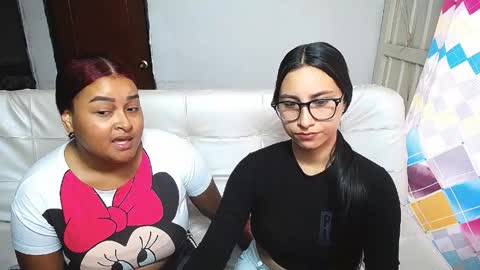 aisha_stacey0410 online show from April 1, 3:31 pm