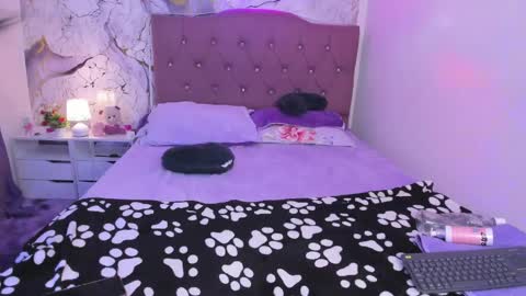 Snapshot of aitana_star1 chatting on May 25, 9:32 pm aitana_star1 online show from May 25, 9:32 pm