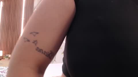 AIXA  online show from January 14, 12:11 pm