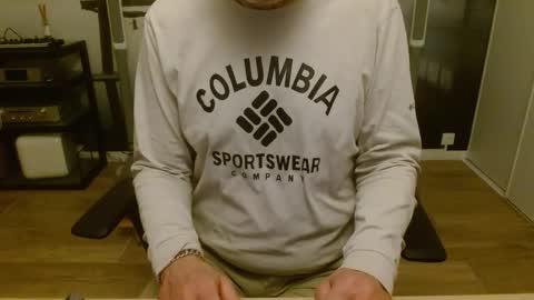 aixcited online show from April 11, 6:56 pm