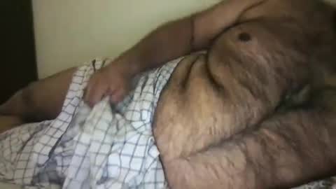 Snapshot of ajeeb_najeeb chatting on April 6, 9:27 pm BigHairyGuy online show from April 6, 9:27 pm