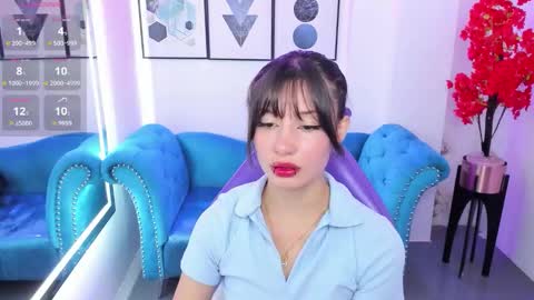 Azaka  online show from October 24, 12:45 pm