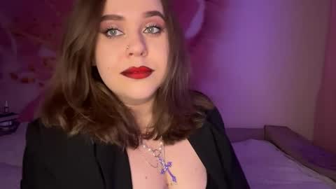 akirasavage online show from May 30, 7:22 pm