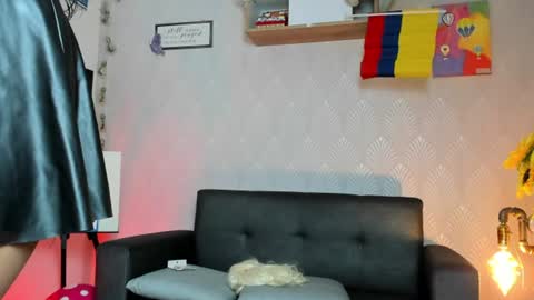 Snapshot of alaia_love77 chatting on July 5, 6:04 pm Alaia online show from July 5, 6:04 pm