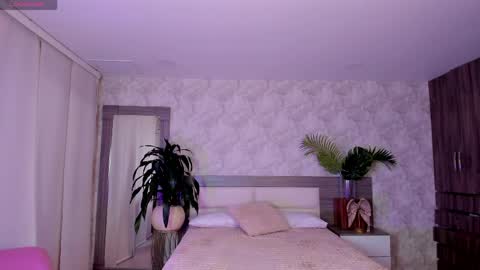 alaiaguerra online show from April 7, 7:47 pm