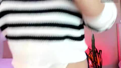     online show from March 4, 7:53 pm