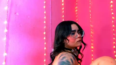  Alaiia  online show from April 12, 12:15 am