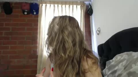 alaina_blessed online show from November 23, 8:30 pm