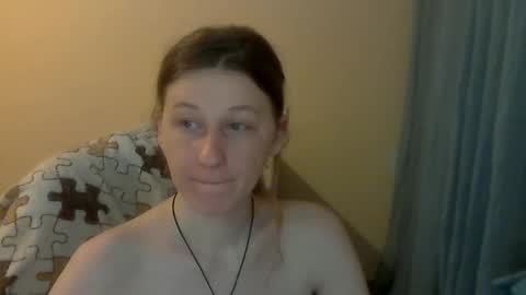 Anna online show from March 31, 7:58 pm