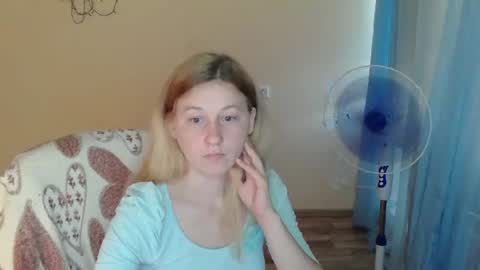 Snapshot of alalaska_ana chatting on June 25, 1:15 pm Anna online show from June 25, 1:15 pm