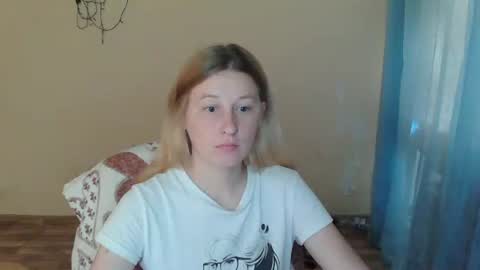 Snapshot of alalaska_ana chatting on July 14, 12:22 pm Anna online show from July 14, 12:22 pm