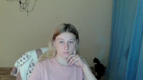 Snapshot of alalaska_ana chatting on July 15, 3:50 pm Anna online show from July 15, 3:50 pm