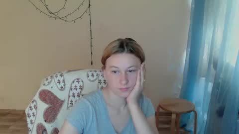 Snapshot of alalaska_ana chatting on July 16, 6:52 am Anna online show from July 16, 6:52 am