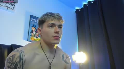 Snapshot of alan_rosee chatting on January 19, 2:17 pm Alan online show from January 19, 2:17 pm