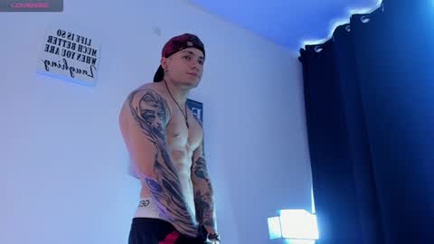 Snapshot of alan_rosee chatting on January 26, 6:06 pm Alan online show from January 26, 6:06 pm