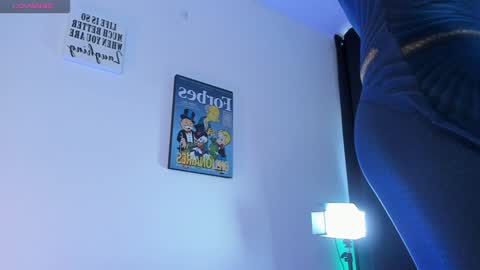 Snapshot of alan_rosee chatting on January 28, 1:27 pm Alan online show from January 28, 1:27 pm