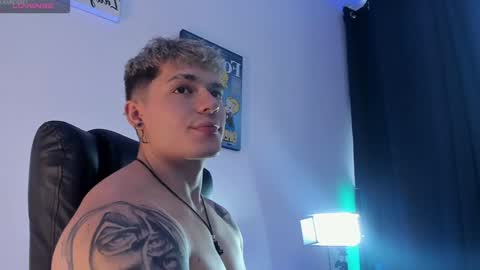 Snapshot of alan_rosee chatting on February 5, 2:16 pm Alan online show from February 5, 2:16 pm